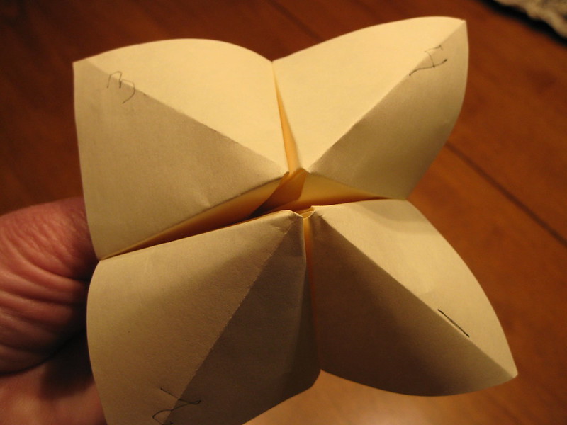 cootie catcher