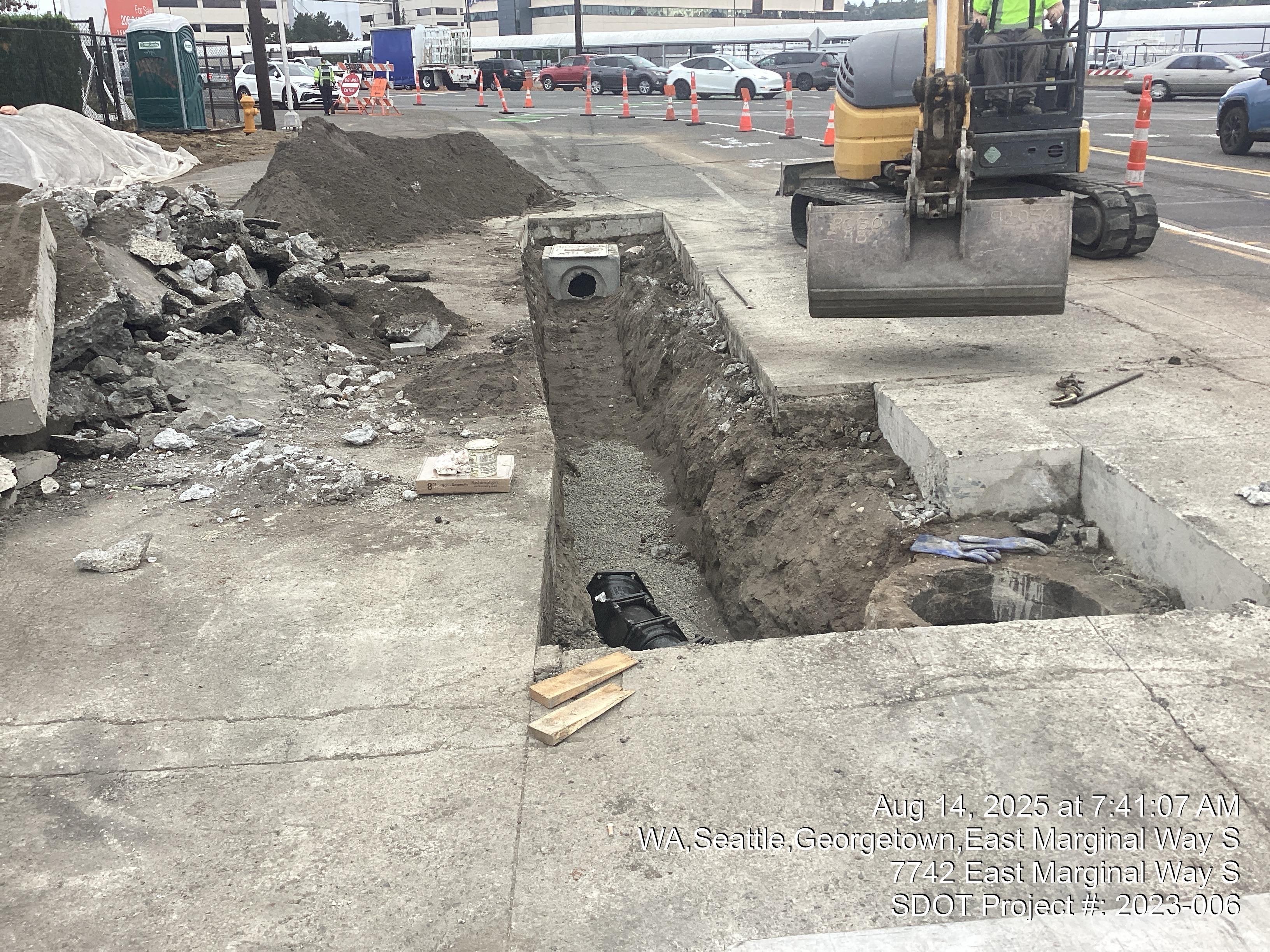 Drainage work in progress on 16th Ave S at the E Marginal Way S intersection.